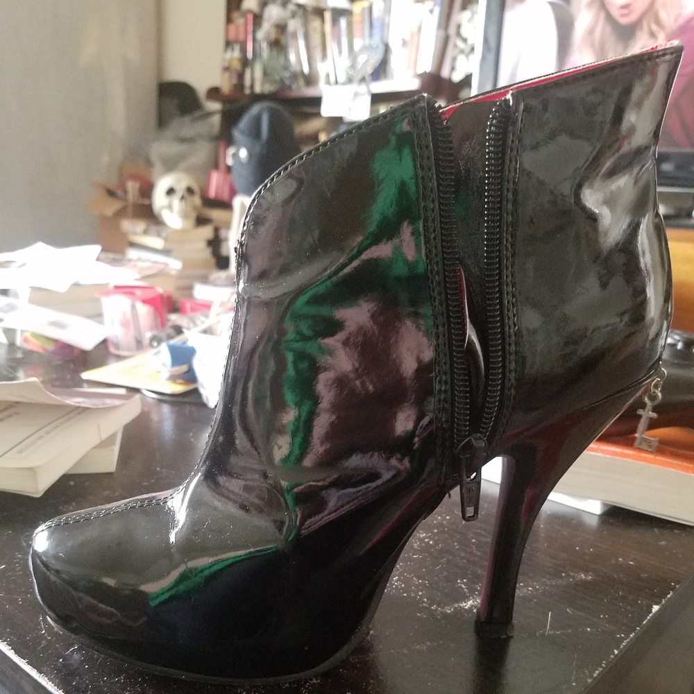 Penthouse Booties